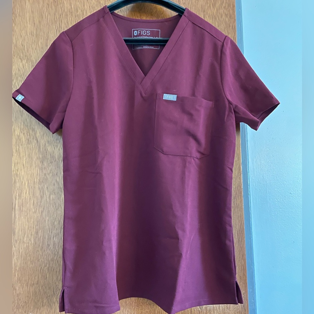 New without tags, FIGS scrub top